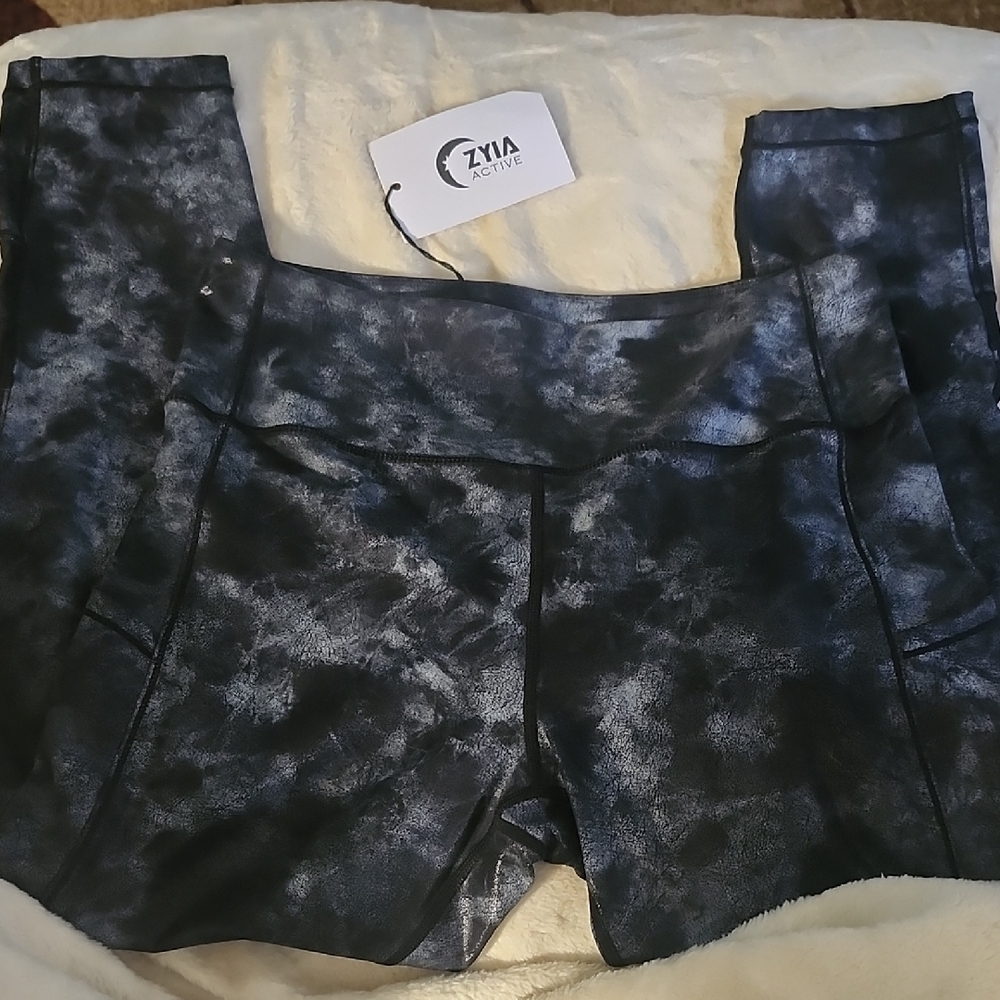 Zyia Gray Stonewashed Mesh Pocket Hi-Rise 7/8 24" Size (8-10)